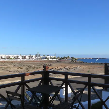 Terrace Close To Beaches * Playa Blanca