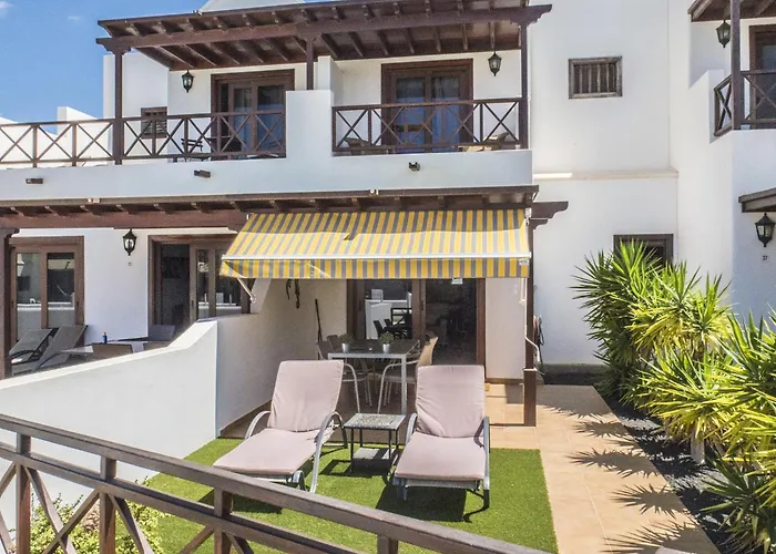 Semesterbostad Terrace Close To Beaches *